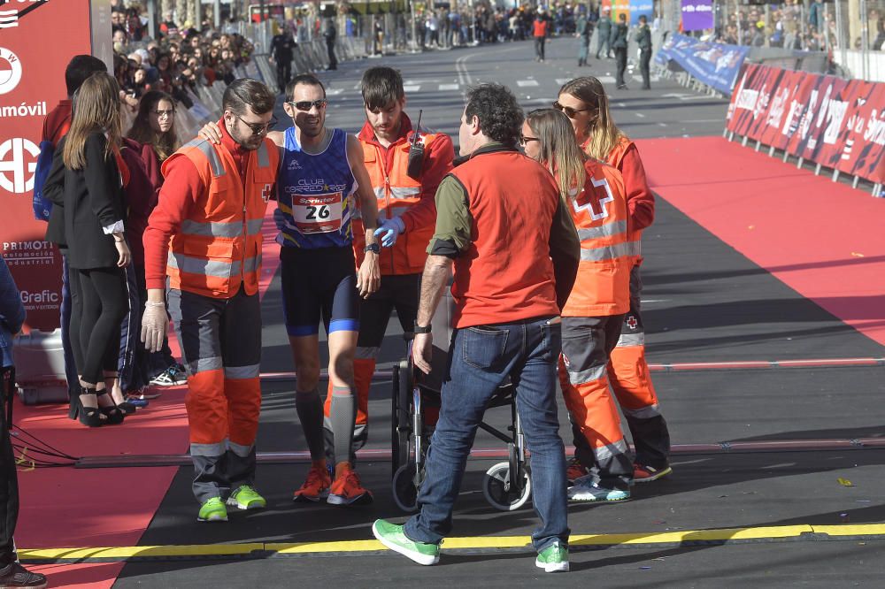 El keniata ha superado al marroquí Hassane Ahouchar con un tiempo de 1:04:29