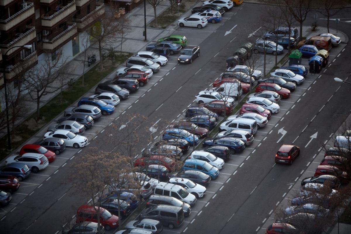 Uno de los aparcamientos zaragozanos que podría acoger placas solares.