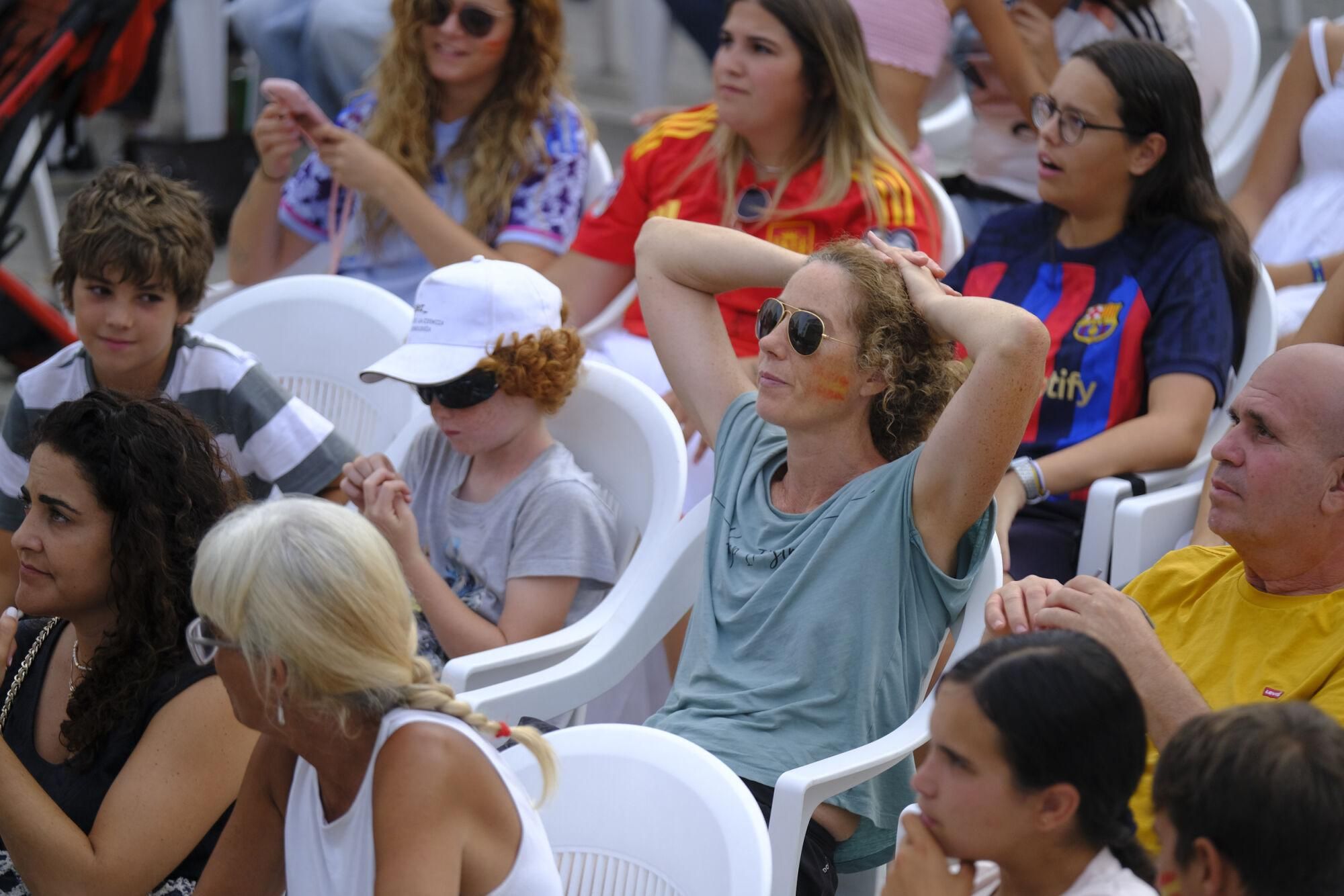 Ambiente de la final de la Eurocopa femenina de fútbol 