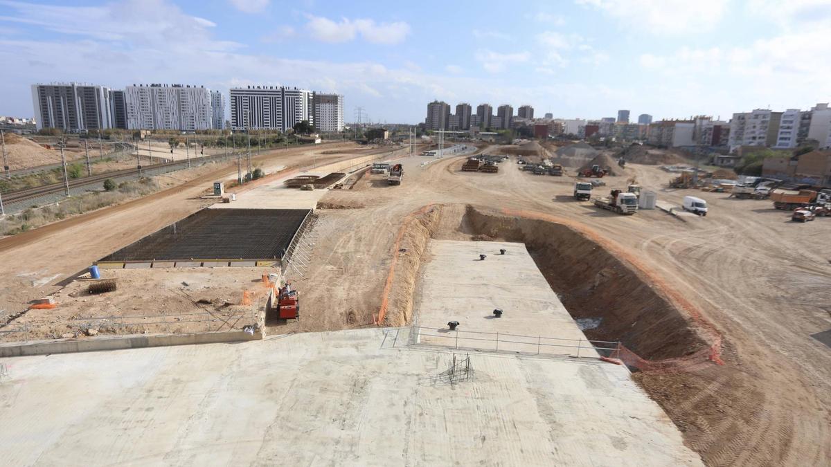 VLC. Obras nuevo acceso. Bulevar Sur