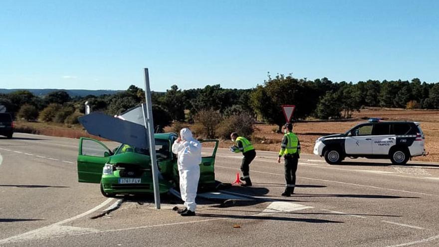 Una mujer, fallecida tras colisionar contra un camión en Berlanga de Duero (Soria)
