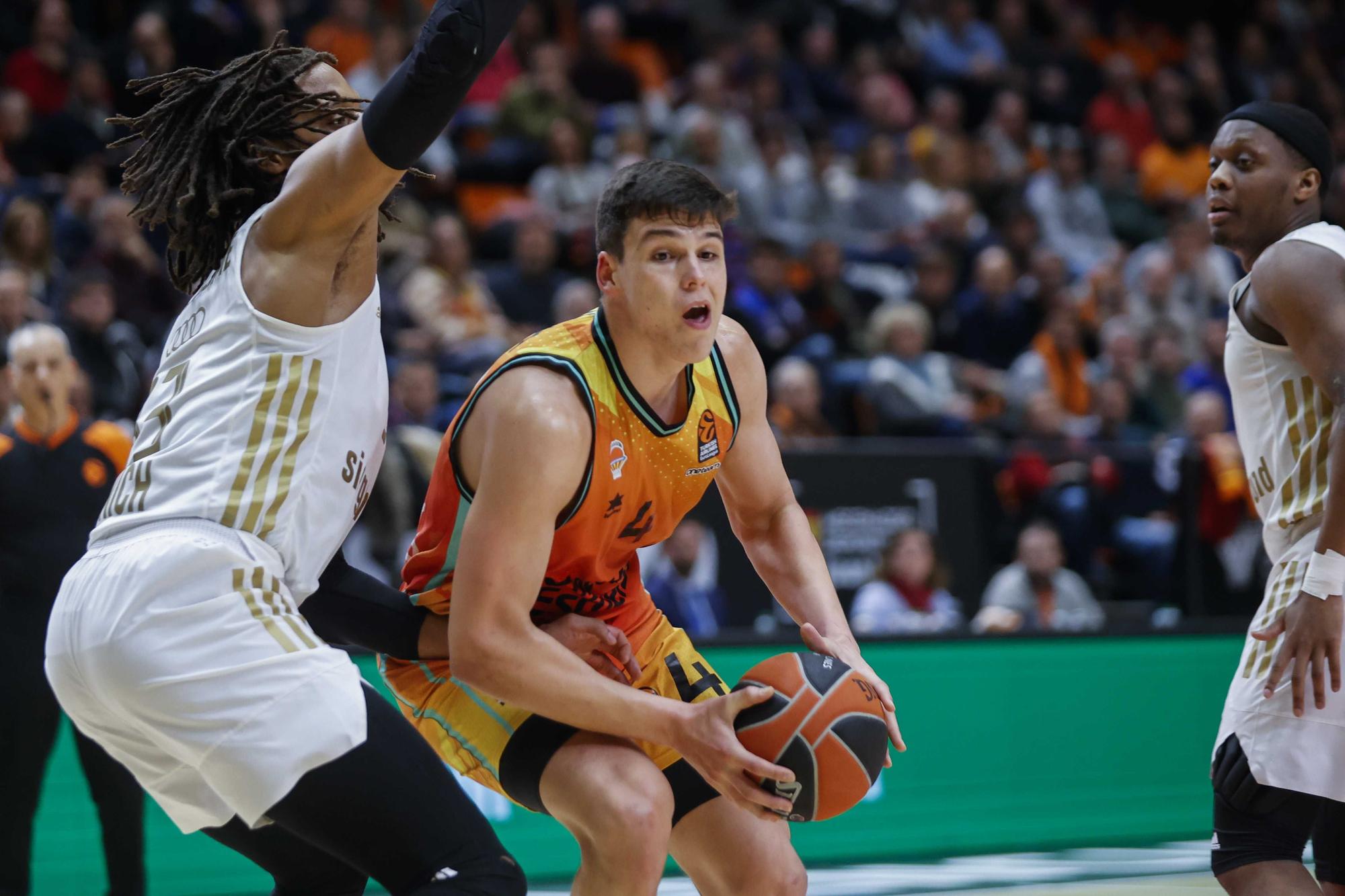 Victoria de Valencia Basket ante el Bayern de Munich