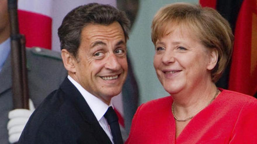 La canciller alemana, Angela Merkel, y el presidente francés, Nicolas Sarkozy.