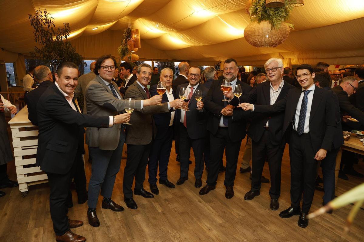 Miguel Aira (Delikia), Saúl Cuevas (Darlim), Indalecio Cuevas (Darlim), Manuel Quelle (Delikia), Ángel Sanmartin (Prensa Ibérica), Antonio Vega (La Opinión de Zamora), José María Esbec ( CEOE-Cepyme de Zamora) y Gabriel Ramos (Diputación de Zamora)