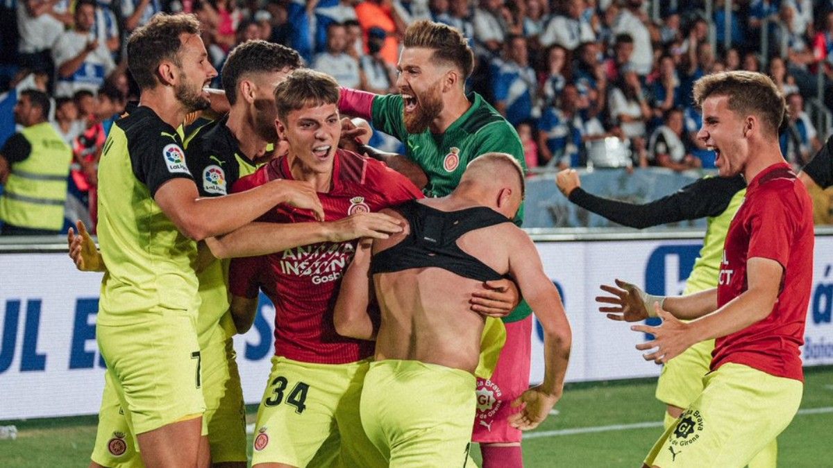 Los jugadores del Girona celebran el 1-2 al Tenerife en el Heliodoro Rodríguez López.