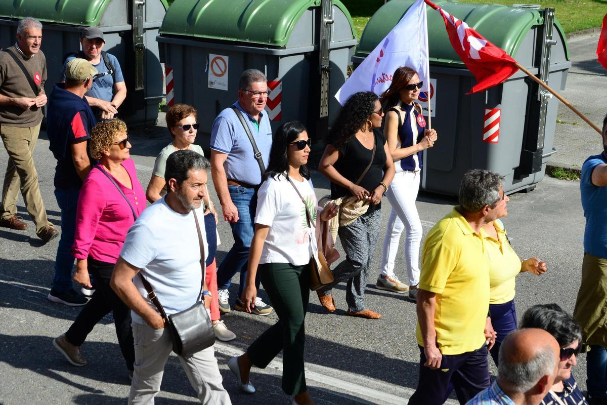 Las imágenes de la manifestación del 1º de Mayo en Cangas