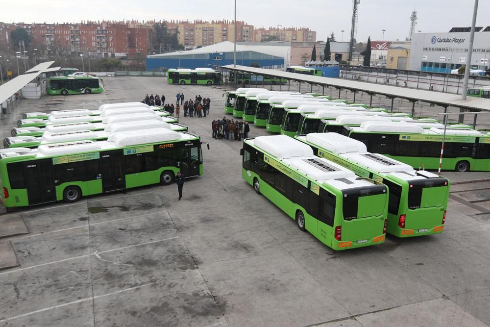 Así son los nuevos autobuses a gas de Aucorsa