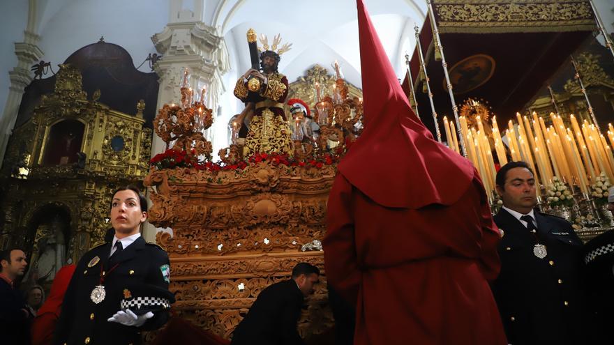 Al calor de la hermandad del Buen Suceso