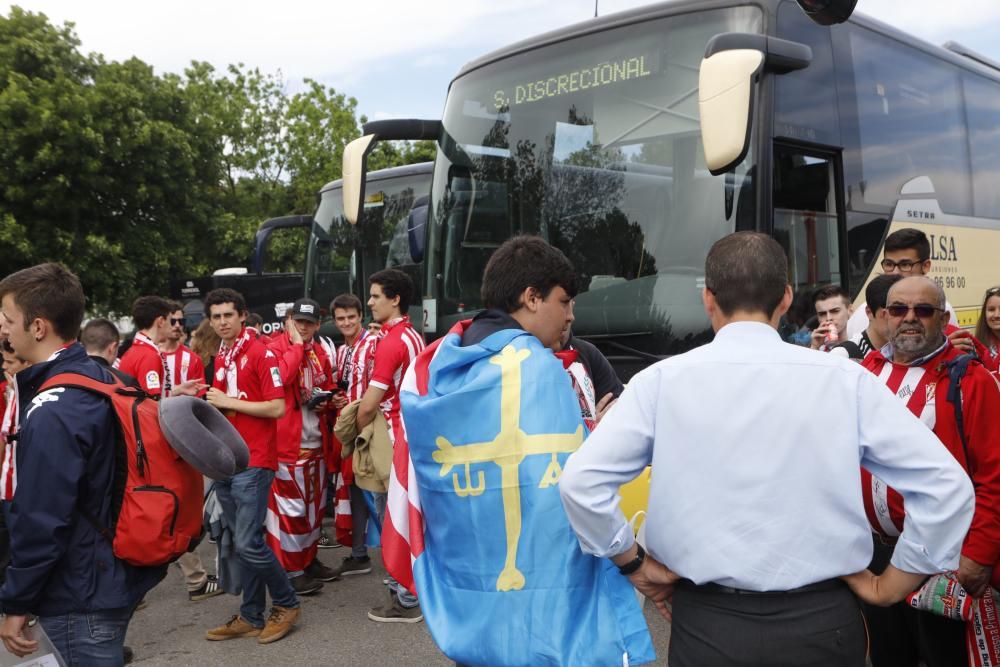 El sportinguismo pone rumbo a Valladolid para el play off a Primera.