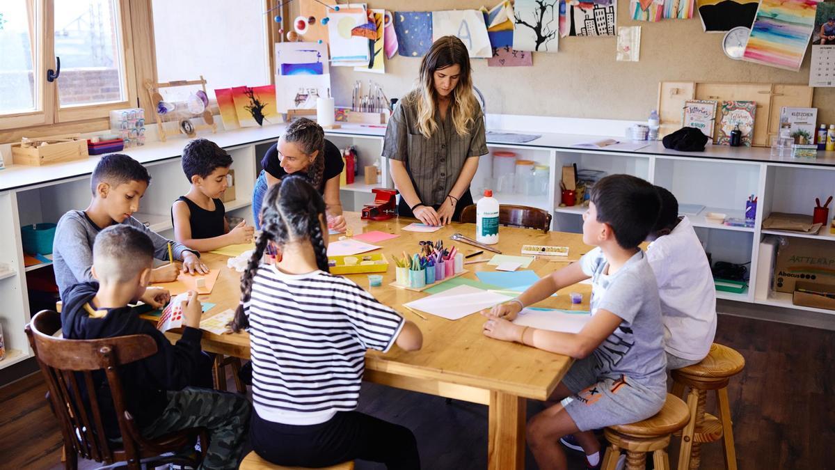El programa CaixaProinfancia pone en marcha, un año más, actividades de ocio educativo durante las vacaciones de Semana Santa en toda España.