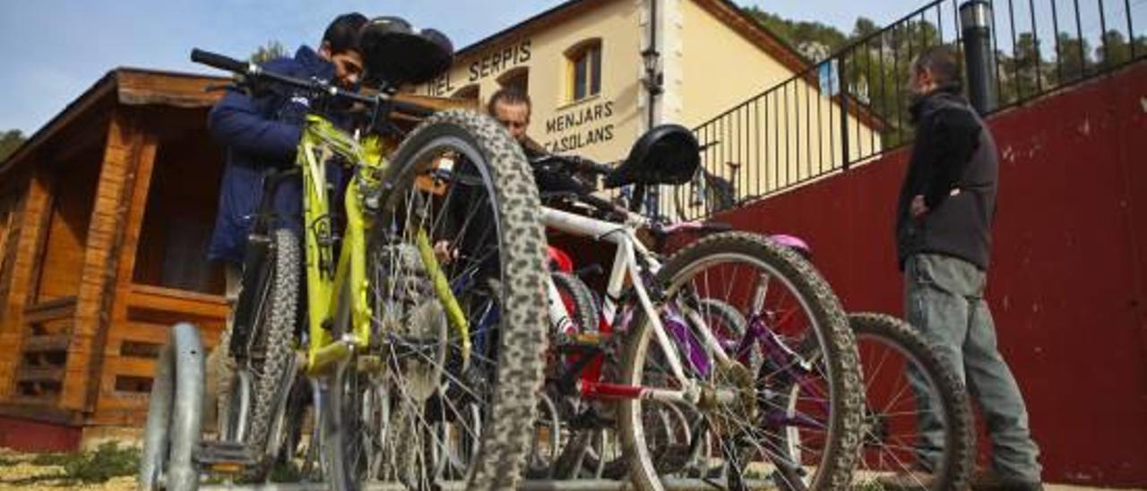 Las actividades, como las rutas de bicicleta, cuentan cada vez con mayor demanda.