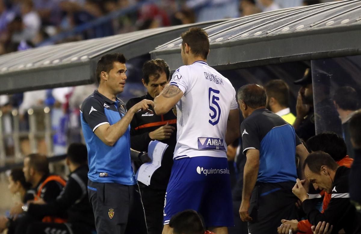 Las mejores imágenes del triunfo del Real Zaragoza sobre el Oviedo por 1-0