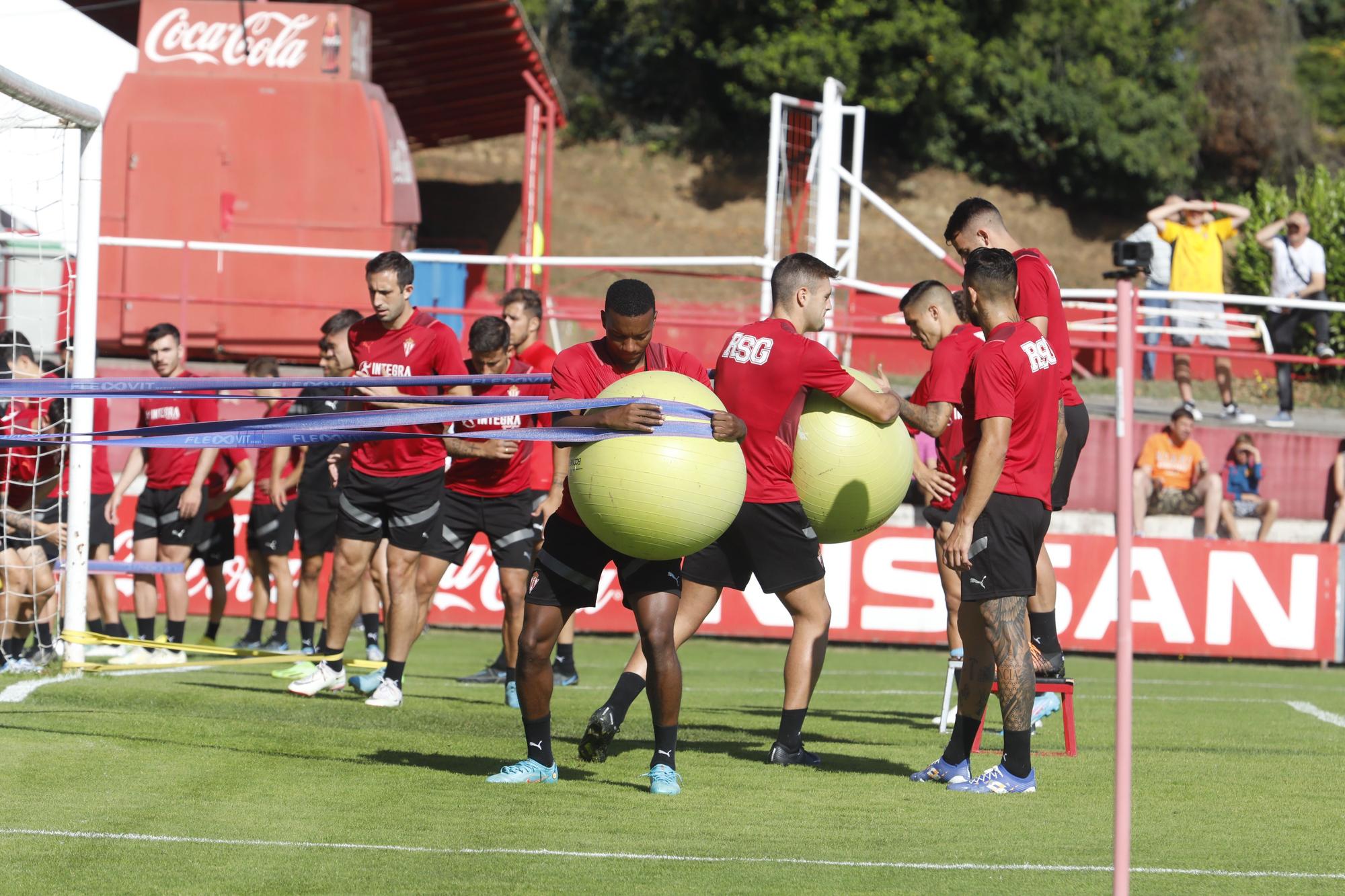 Entrenamiento del Sporting en Mareo