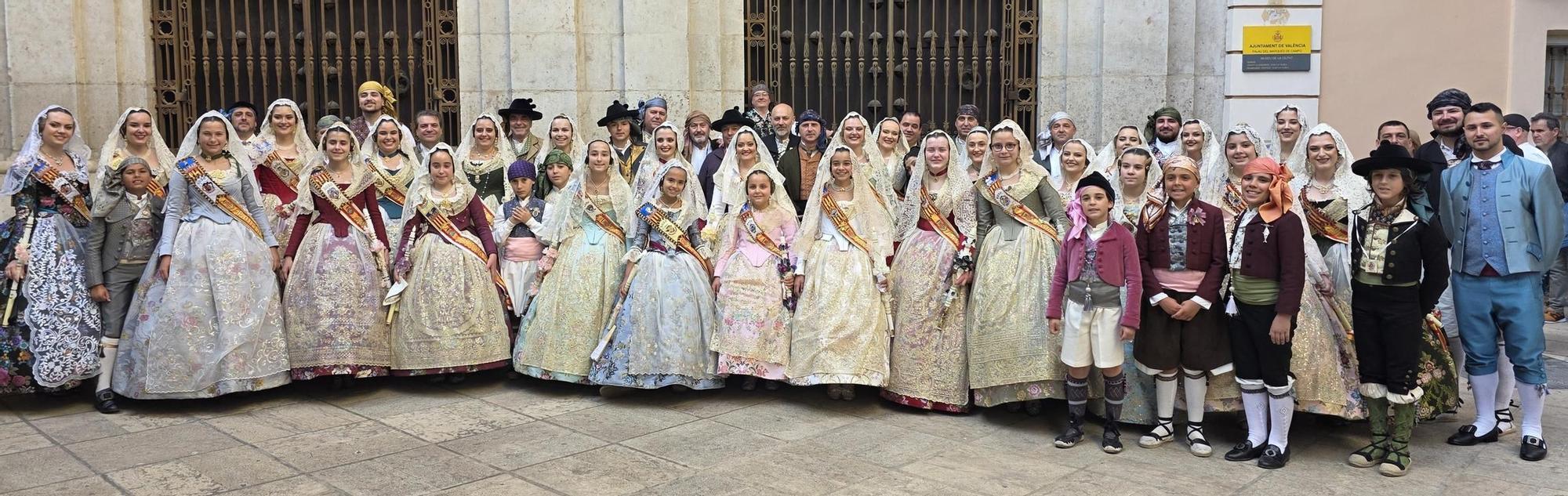 Comisiones de falla en la Procesión de la Virgen (y 5/5)
