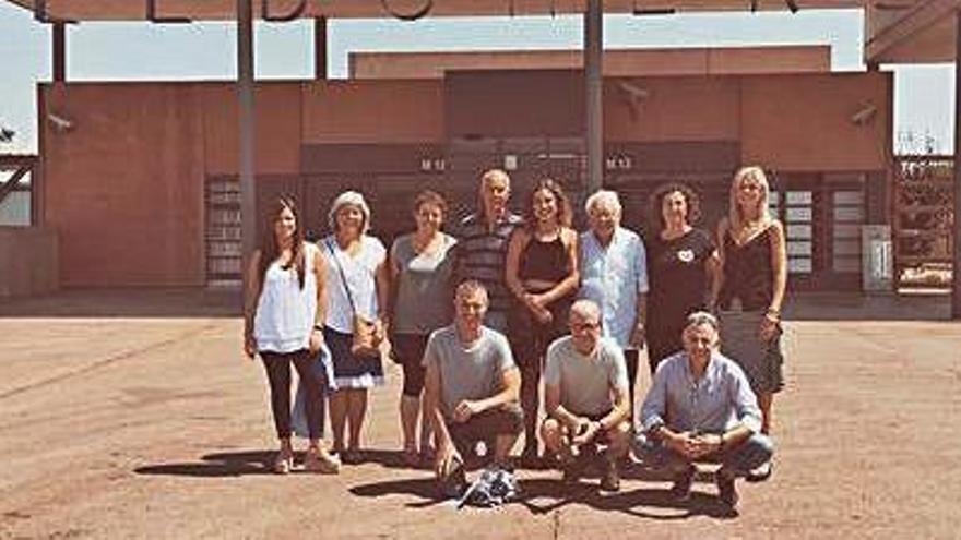 El Grup de Teatre de Navarcles a les portes de Lledoners