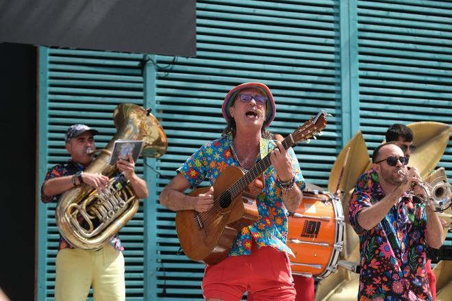 Paellada y Concierto de Aristides Moreno en la clausura de las Fiestas del Pilar 2025