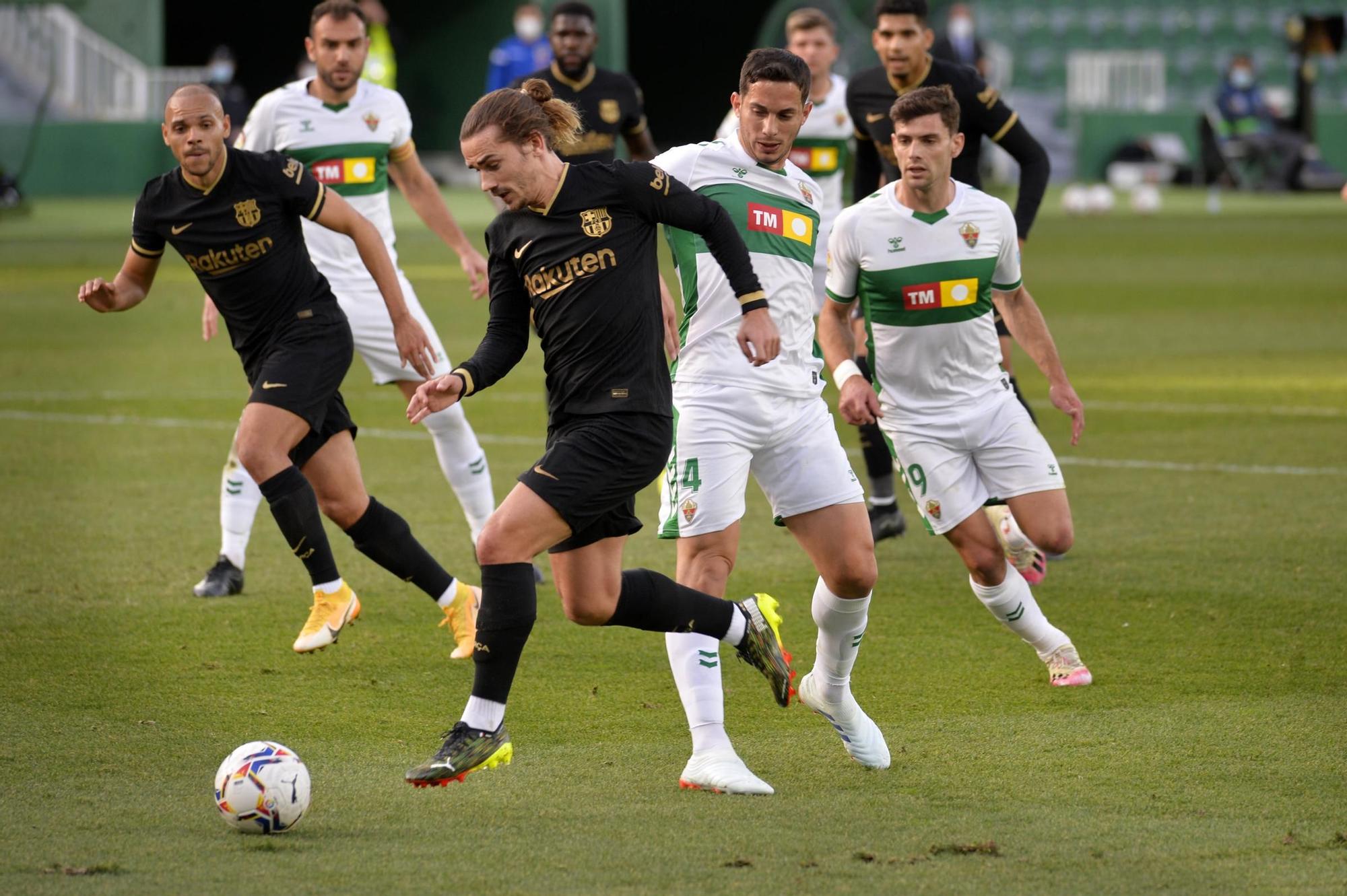 Las imágenes del Elche CF - CF Barcelona