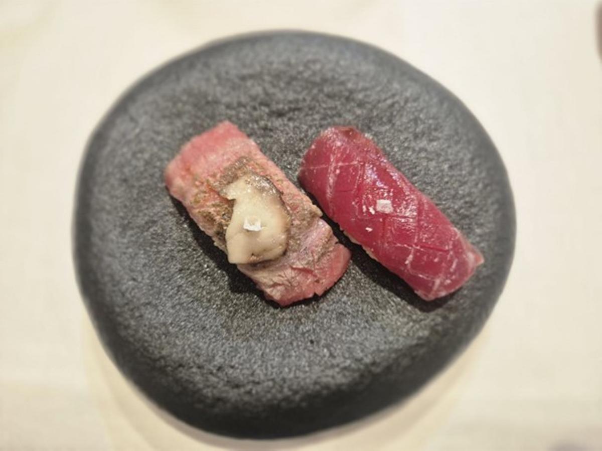 Los nigiris de atún Akami y Toro acompañados del mejor arroz.