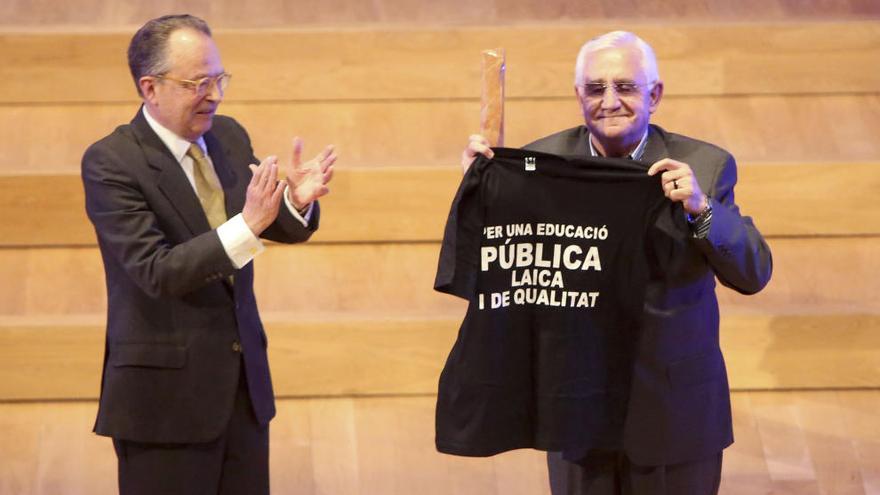 José Antonio Fernández Cabello al recibir su galardón