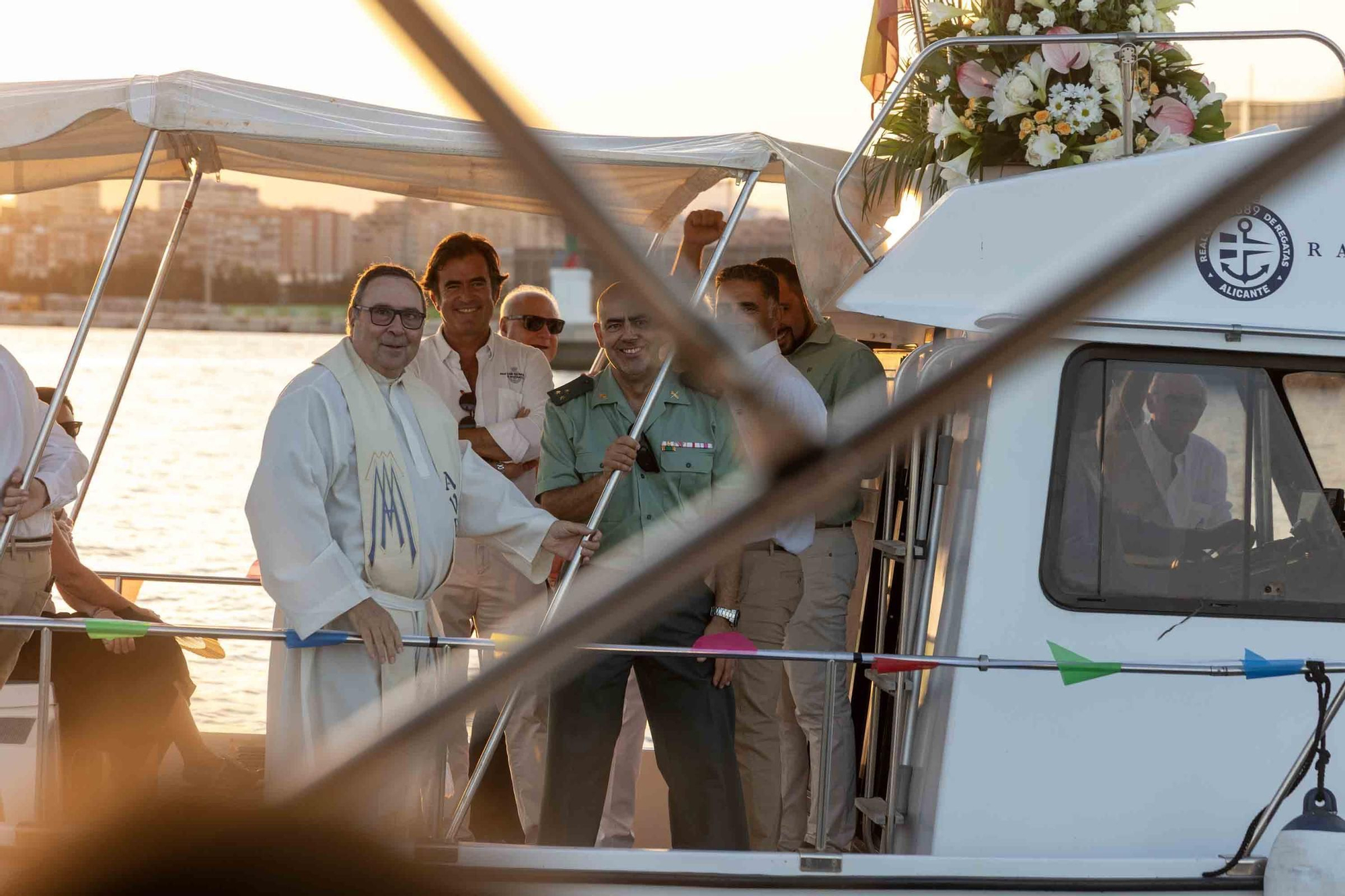El Real Club de Regatas de Alicante rinde homenaje a la Virgen del Carmen, patrona de los marineros
