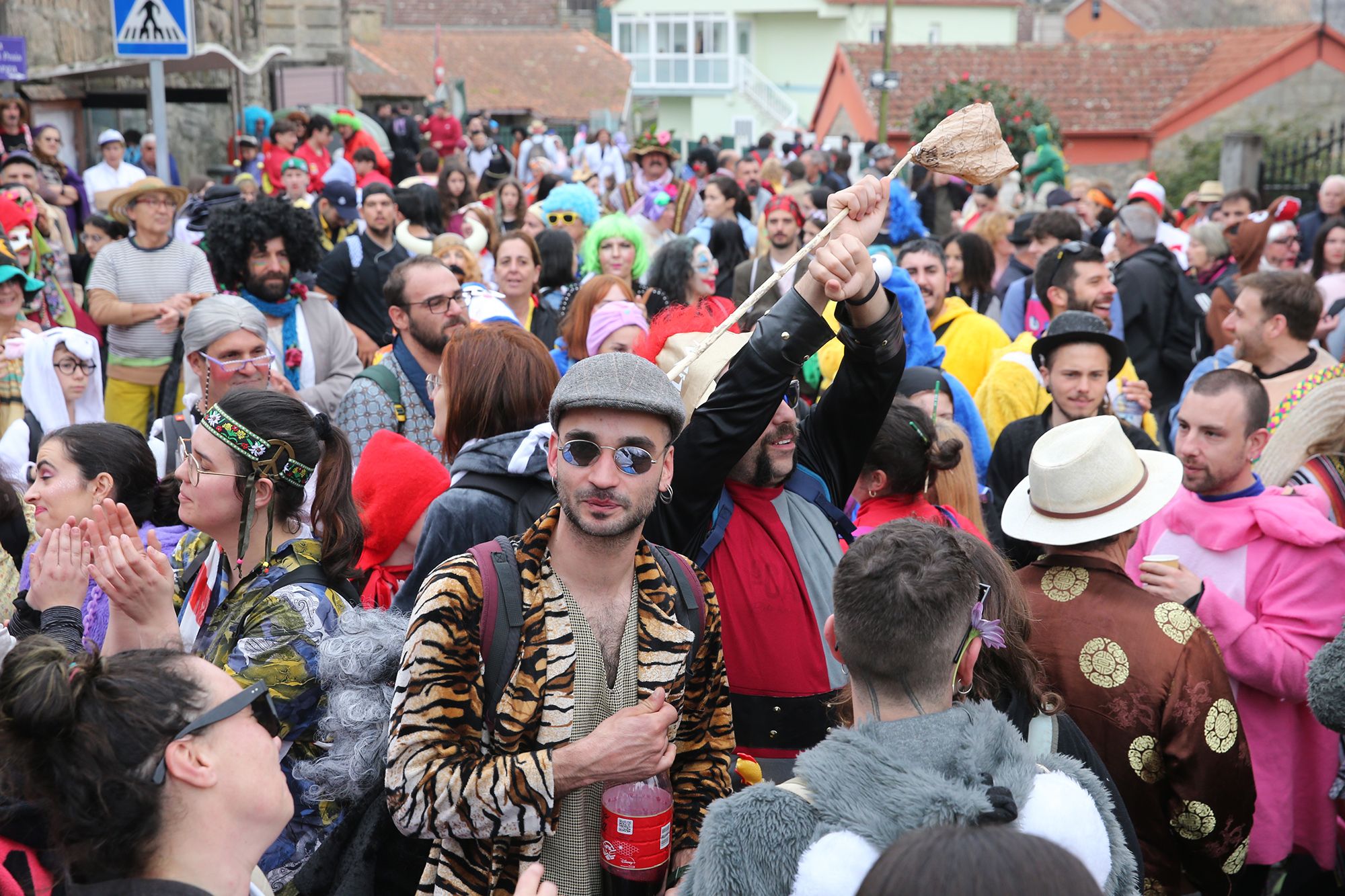 Búscate en las fotos del fin de fiesta del Entroido de O Hío