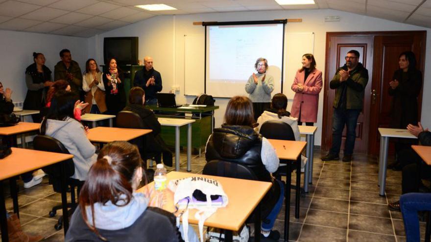 Coral Ríos y Leticia Santos, en la apertura del Obradoiro.   | // G.N.