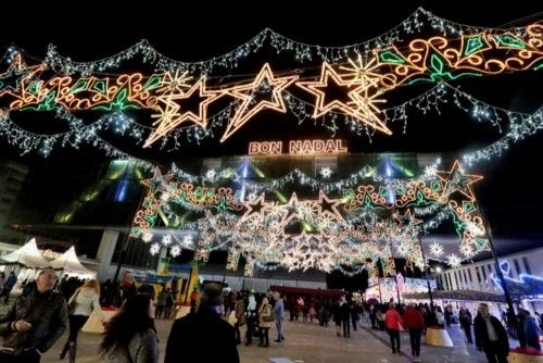 Gran estreno de la Plaza de la Navidad en Benidorm