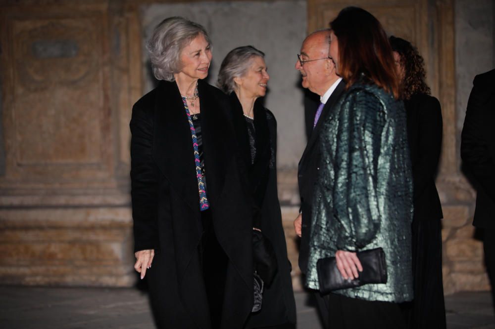 La reina Sofía asiste al concierto benéfico de Projecte Home en la Catedral