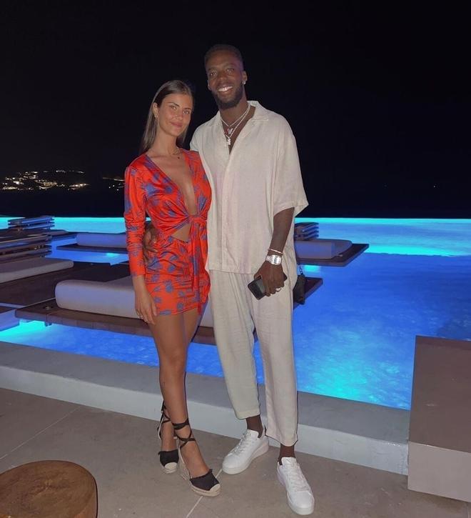 Iñaki Williams y Patricia Morales, en Mykonos