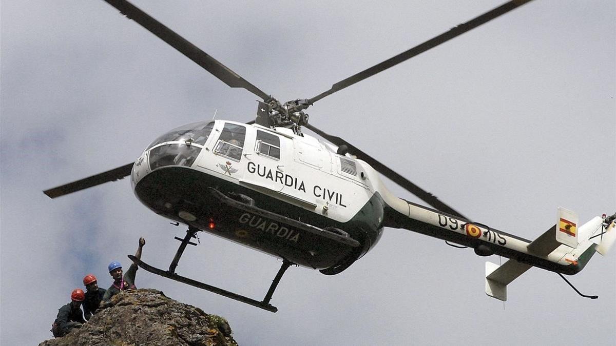 Helicóptero de rescate de la Guardia Civil.