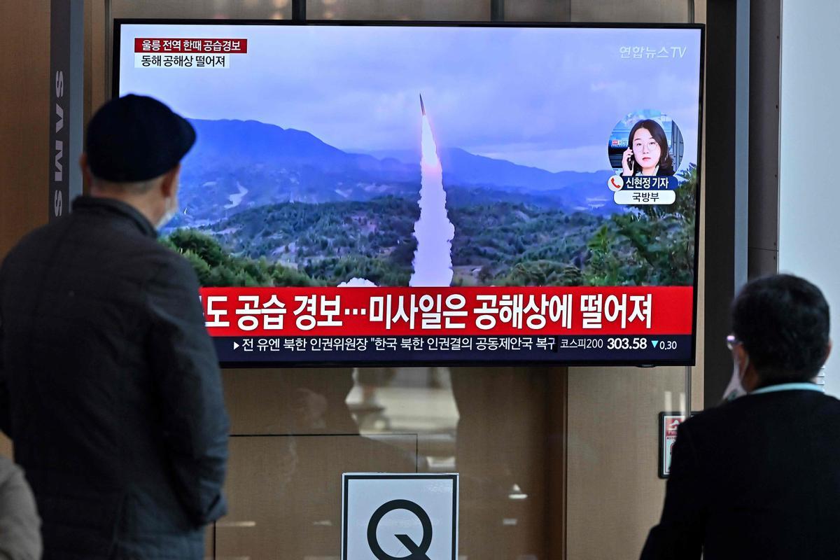 Corea del Nord llança quatre míssils balístics més