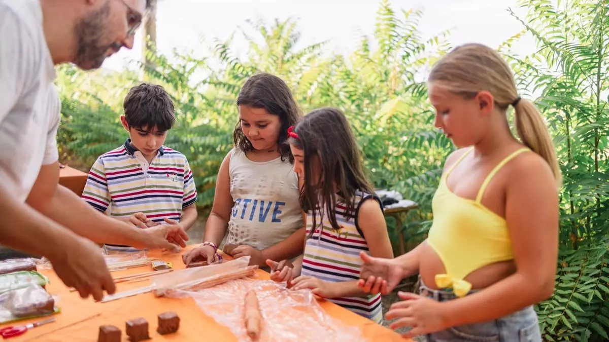 Los niños de Arrabalde se acercan a la arqueología en un taller con Zamora Protohistórica