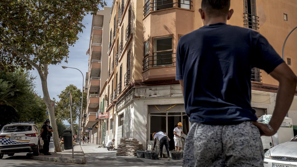 El edificio okupado de la calle Manacor fue tapiado hace pocos días.