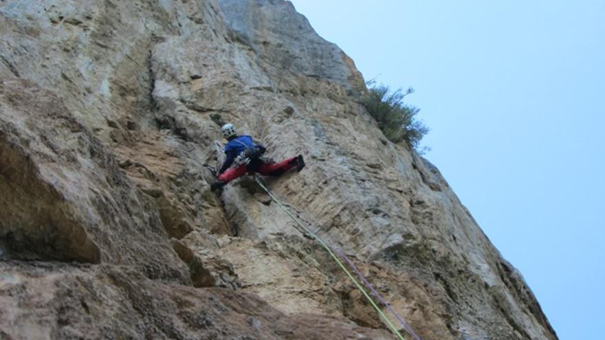 El joven que falleció en Plan haciendo salto base participaba en una quedada