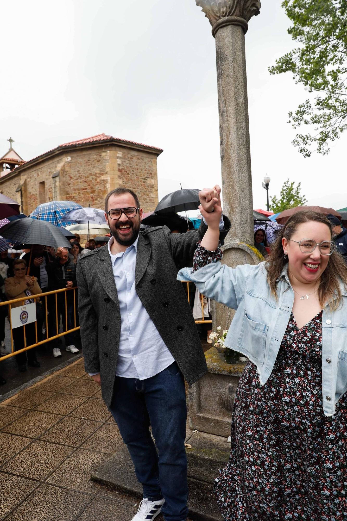 Rito del Beso en La Luz: setenta besos bajo la lluvia