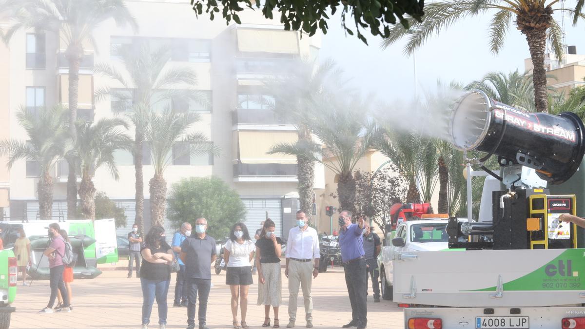 Trabajos de fumigación recientes contra el mosquito tigre llevados a cabo en Elche.