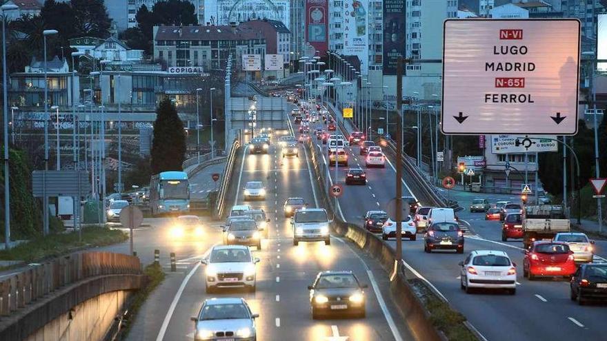 Puente de A Pasaxe, desde el viaducto a través del que se accede desde la avenida de Alfonso Molina.