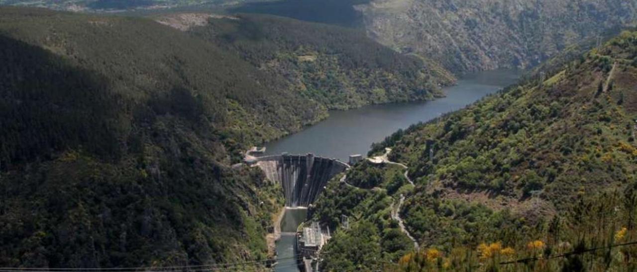 Hidroeléctrica de Santo Estevo, propiedad de Iberdrola.