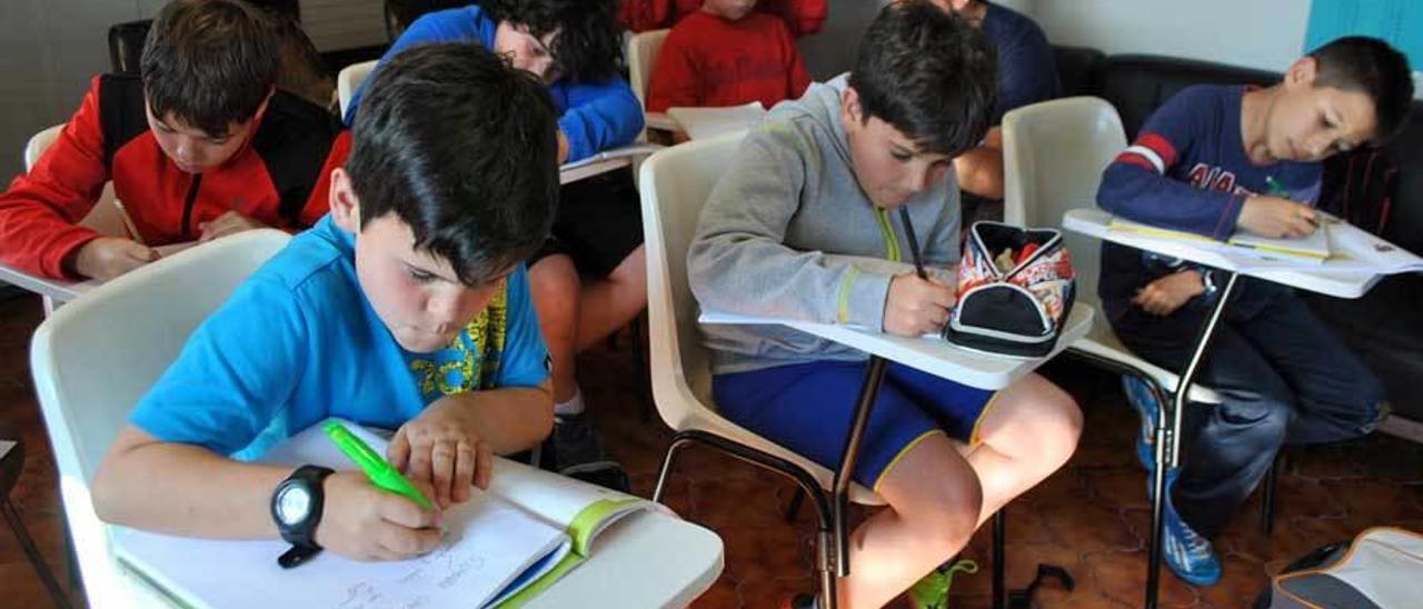 En el aula de estudio con Juanra Iglesias.