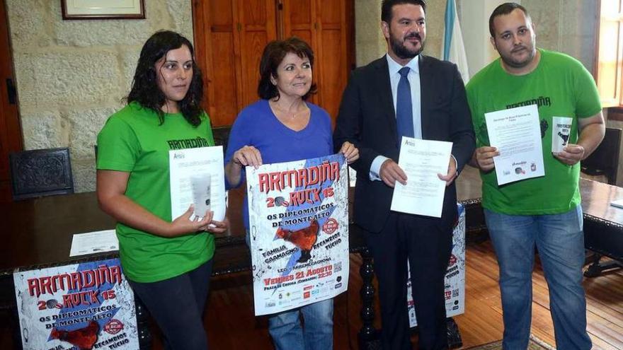 Laura Currás, Chelo Besada, Germán Fernández y Francisco Acuña. // Rafa Vázquez