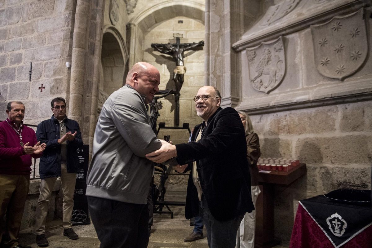 Entrega del Muñidor a Francisco Pacheco.