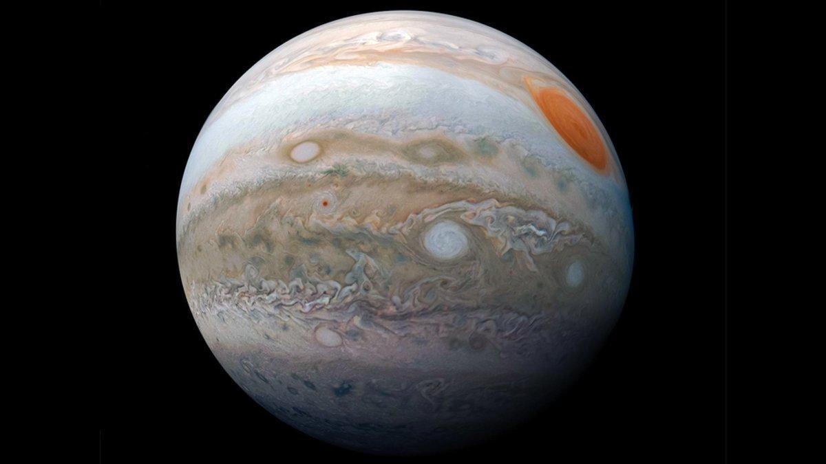 Júpiter muestra un comportamiento anómalo
