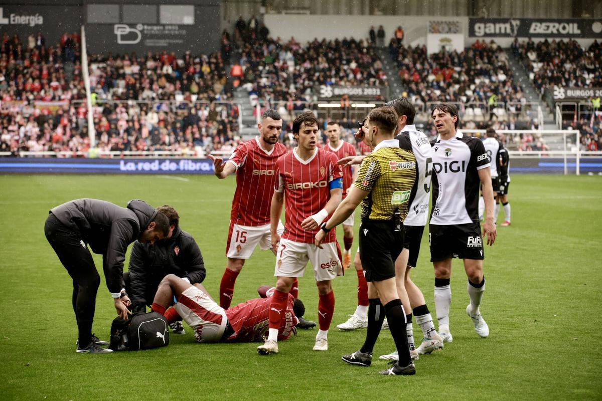 EN IMÁGENES: El Sporting se enfrenta al Burgos en El Plantío