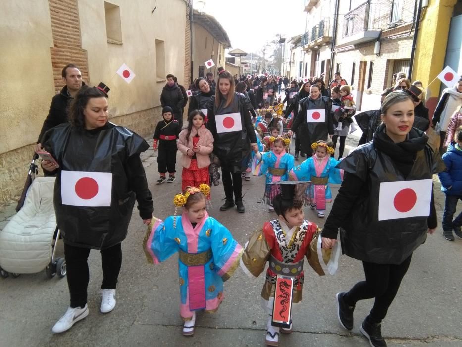 Carnaval en Toro: Desfile de chupetines