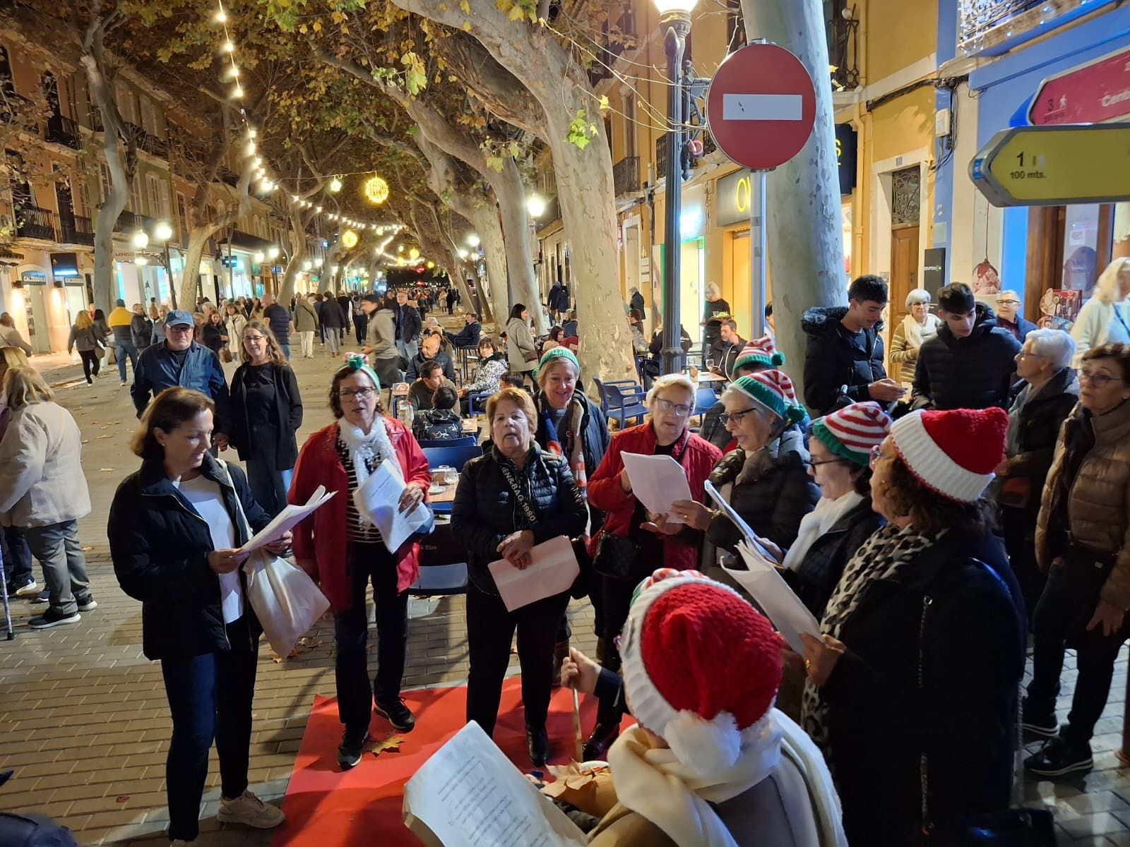 La Navidad bulle en Dénia: deslumbrante "Nit de la Llum"