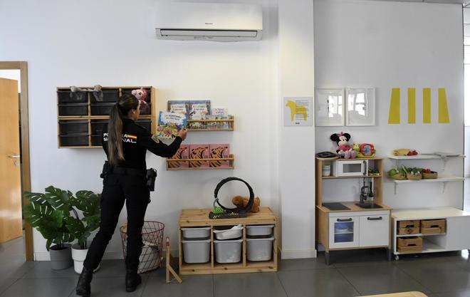 Así trabaja la UFAM de la Policía Nacional de Murcia