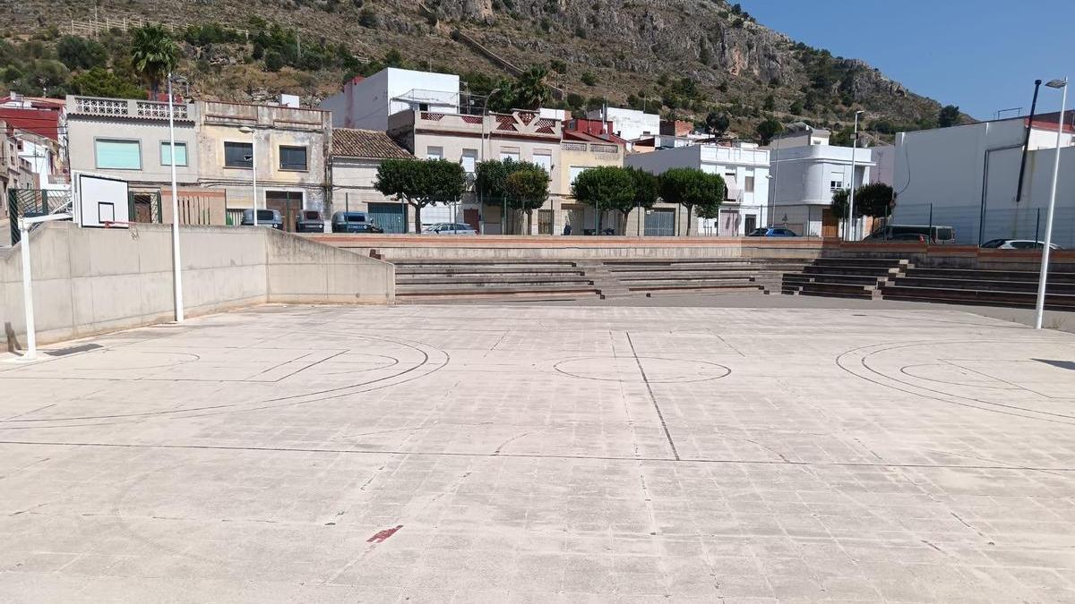 Pista deportiva al aire libre.