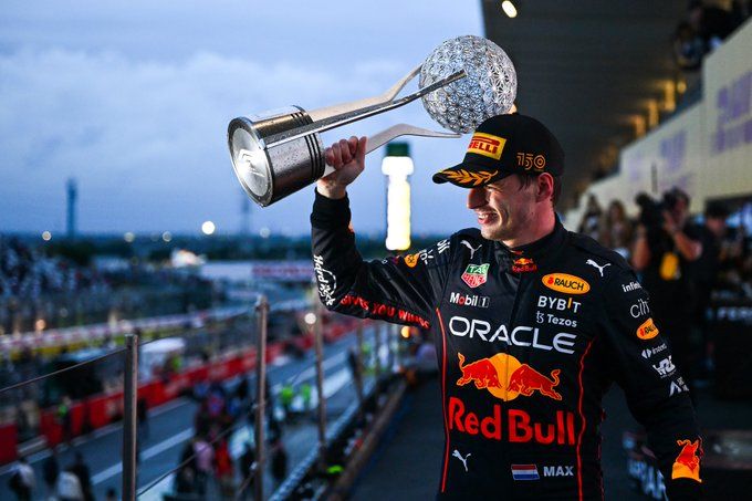 Max Verstappen, campeón.