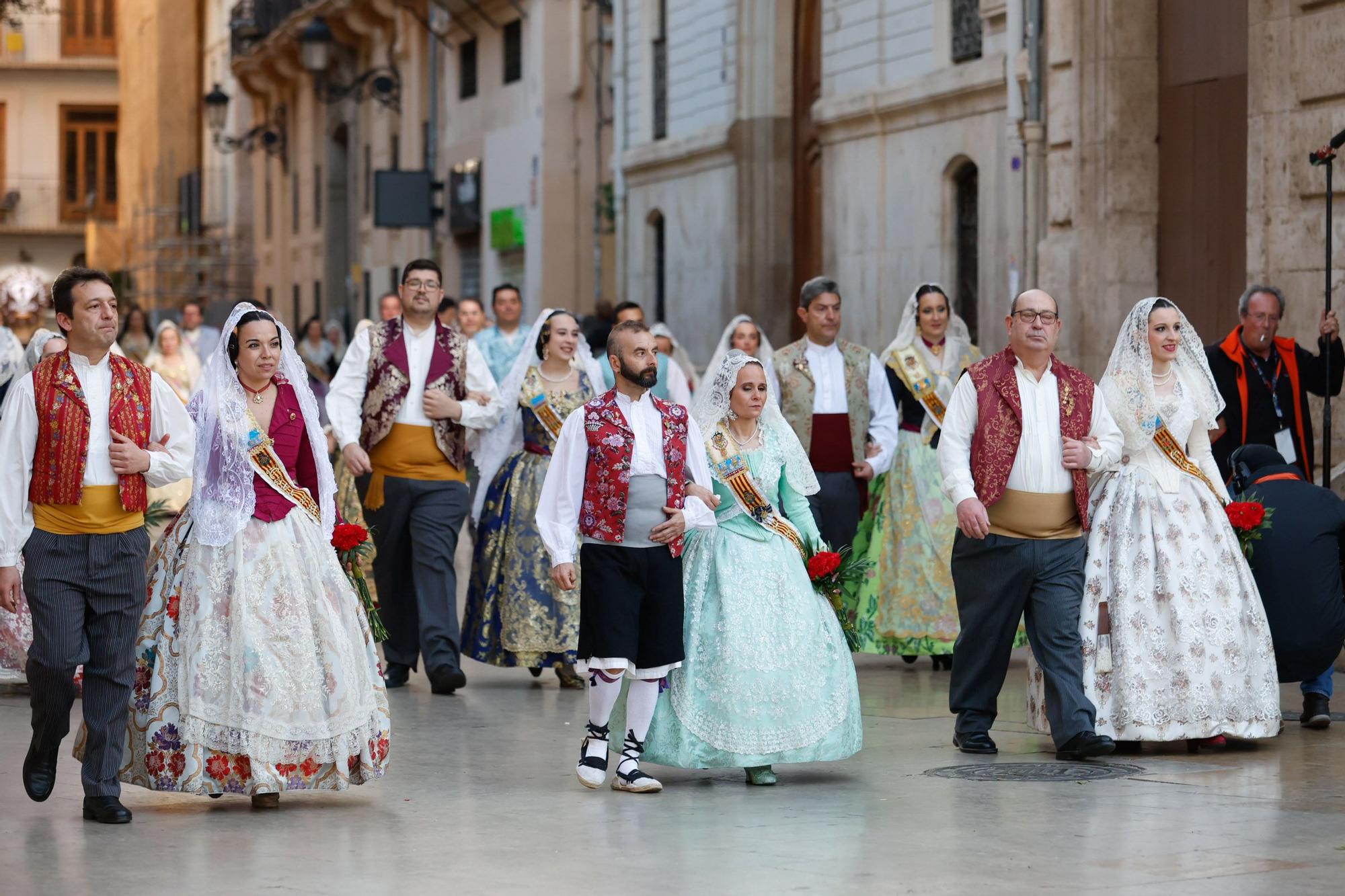 Búscate en el primer día de la Ofrenda en la calle San Vicente entre las 18:00 y las 19:00