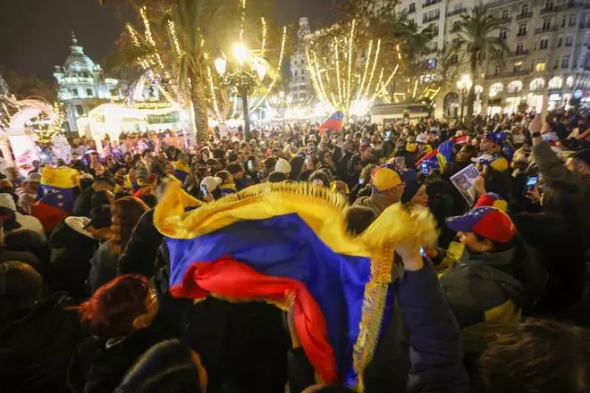 La oposición celebra en València a la "Venezuela libre" tras la captura de Maduro